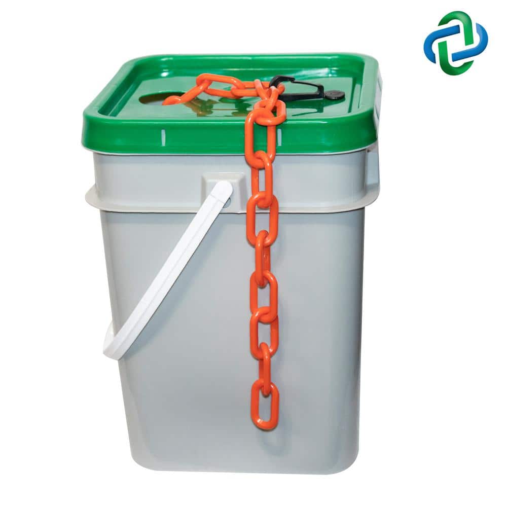 1.5 in. (#6,38 mm) x 300 ft. Traffic Orange Plastic Barrier Chain in a Pail - Hercitys