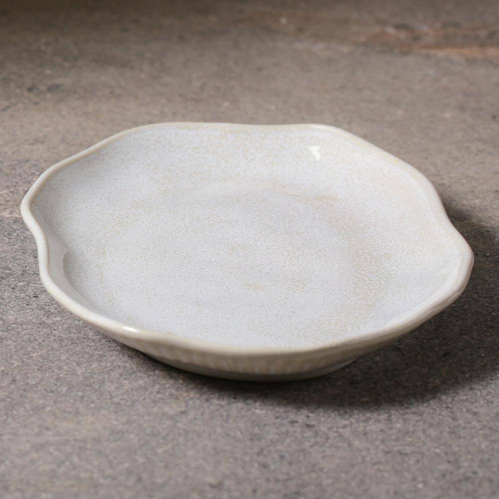 11.81 in. Latte Beige Stoneware Shallow Oval Platter Medium (Set of 4) - Hercitys
