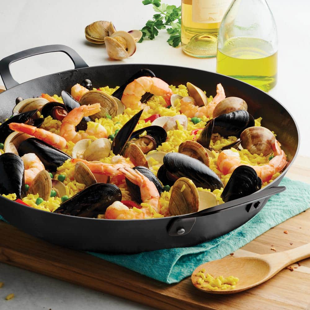 15 in. Carbon Steel Paella Pan - Hercitys