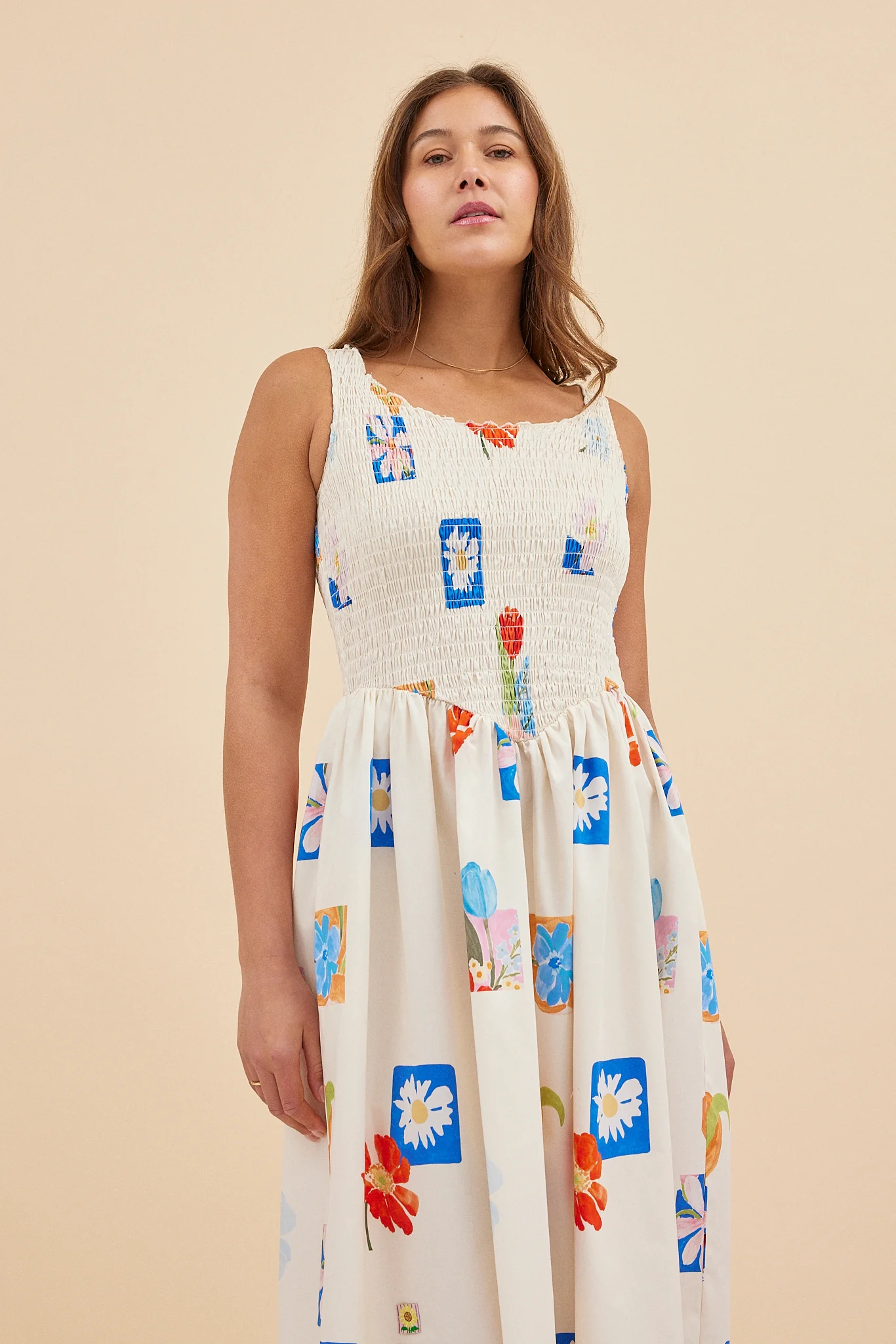 POPPY DRESS - FLORAL PATCHES - Hercitys