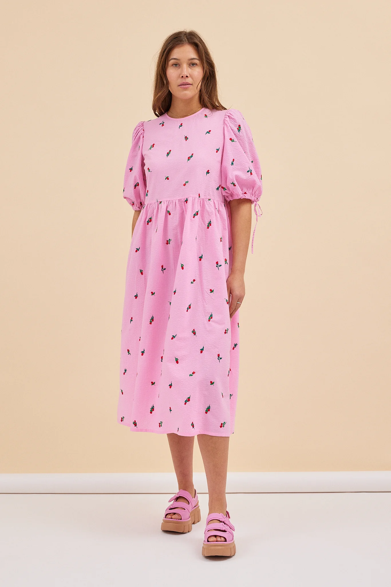 LONG ROSSO DRESS - ROSES - Hercitys