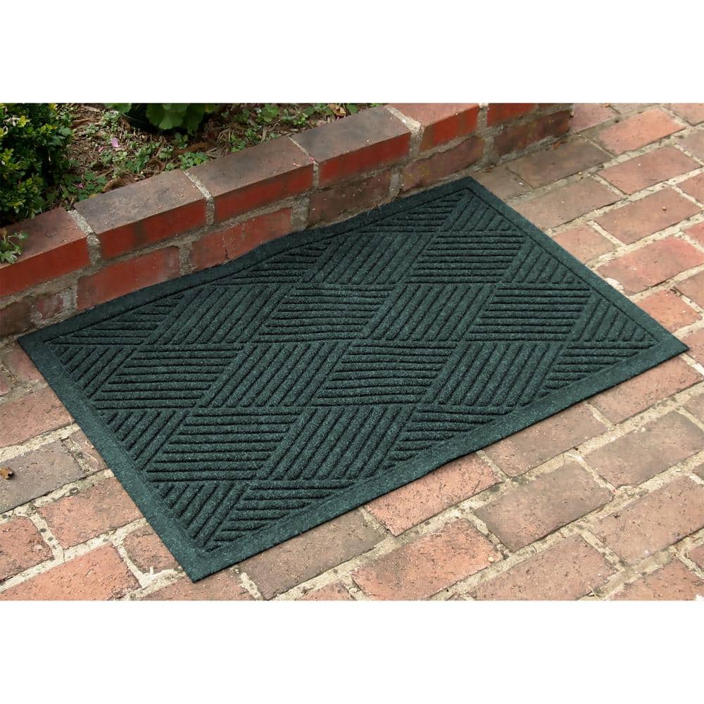 Waterhog Diamonds 23 in. x 35 in. PET Polyester Indoor Outdoor Door Mat Evergreen - Hercitys