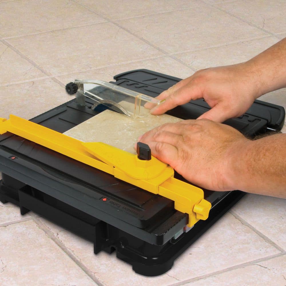 Torque Master 3/5 HP Wet Tile Saw - Hercitys