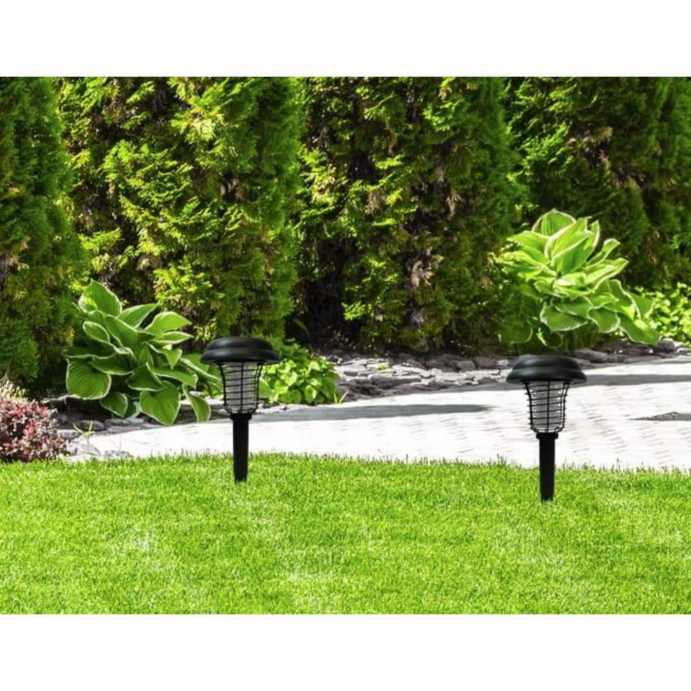 GREENSTRIKE 2 in 1 Solar & Zapper Stake Light Mosquito Repellent (2-Pack) - Hercitys