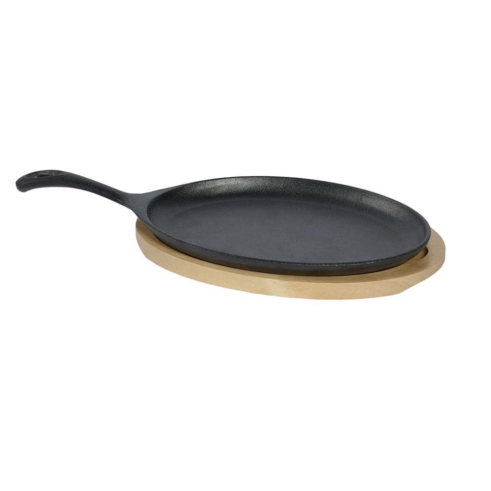 9.5 in. Cast Iron Skillet in Black - Hercitys