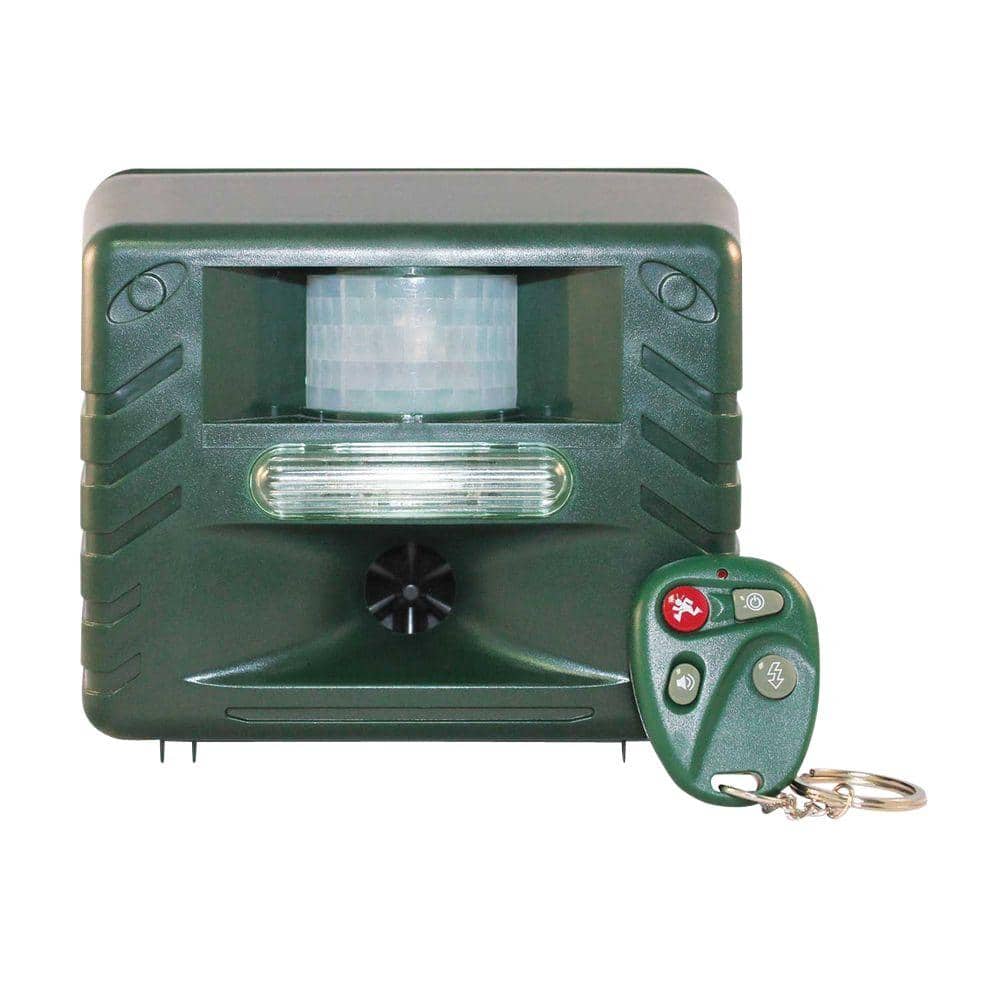 Yard Sentinel RC, Ultimate Ultrasonic Animal Pest Repeller with Remote Control - Hercitys