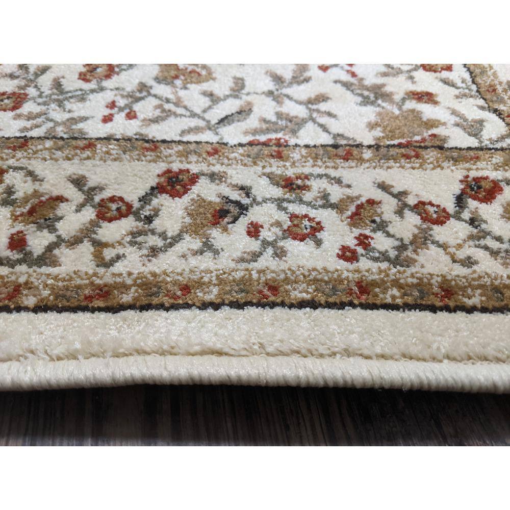 Como Ivory 5 ft. x 7 ft. Traditional Floral Area Rug - Hercitys