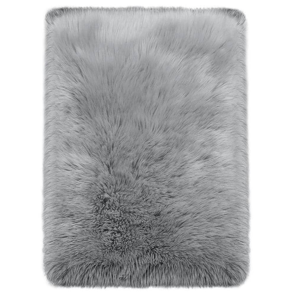 Sheepskin Faux Fur Gray 5 ft. x 7 ft. Cozy Fluffy Rugs Area Rug - Hercitys