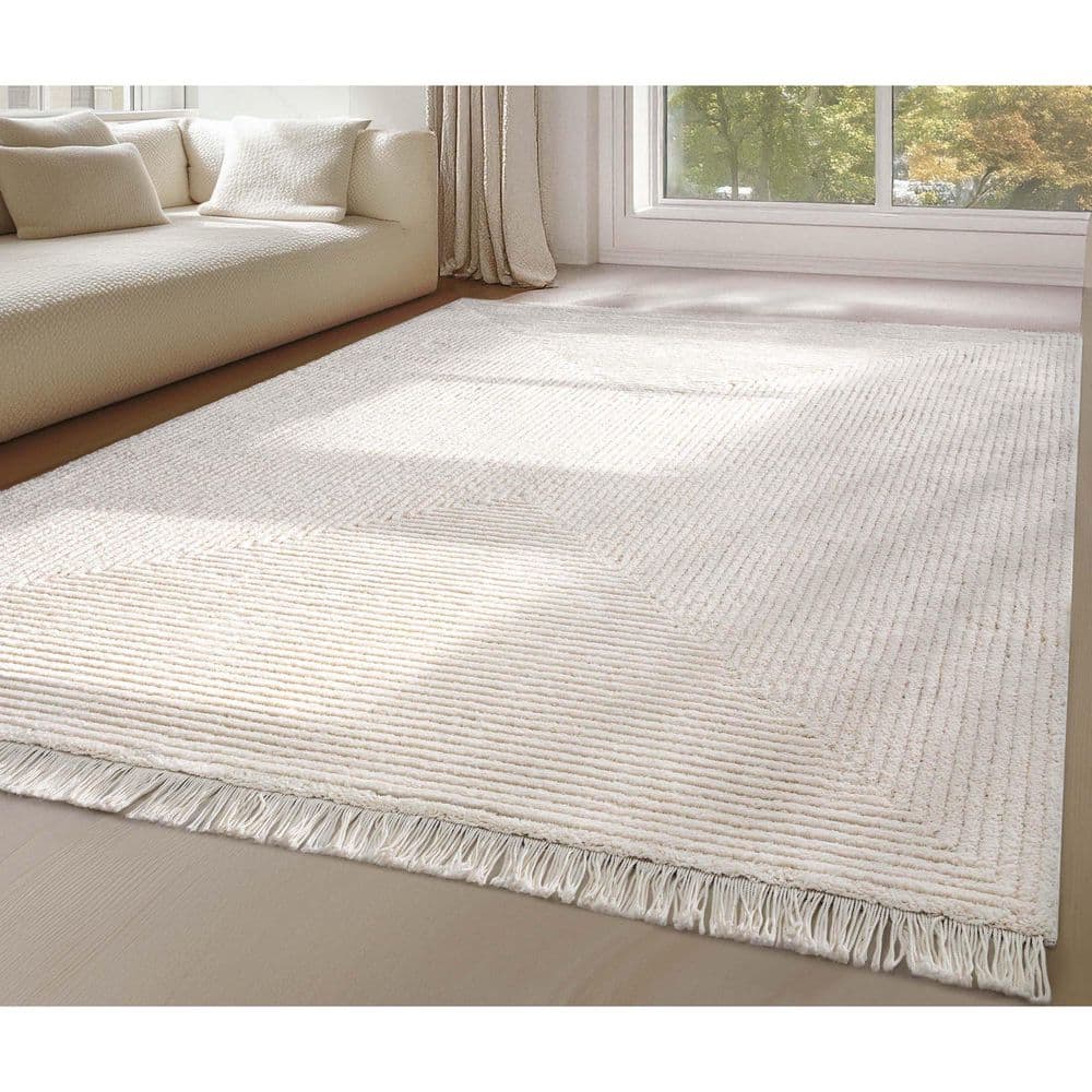 Marina Monroe Modern Solid Shag, Ivory 5 ft. 3 in. x 7 ft. 3 in., Area Rug - Hercitys