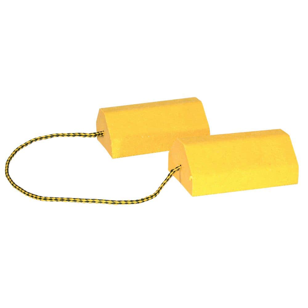 Composite Wheel Chock Set 9.5 in. x 6 in. x 4 in. with 32.75 in. Rope - Hercitys