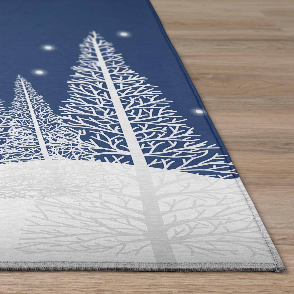 Cozy Winter Blue 5 ft. x 7 ft. 6 in. Indoor/Outdoor Washable Area Rug - Hercitys