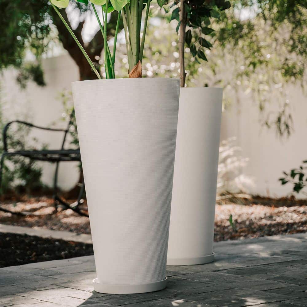 Modern 28 in. Gray Round Planter (Set of 2) Tapered Plastic Design for Indoor & Outdoor Use, Ideal for Patio Decor - Hercitys