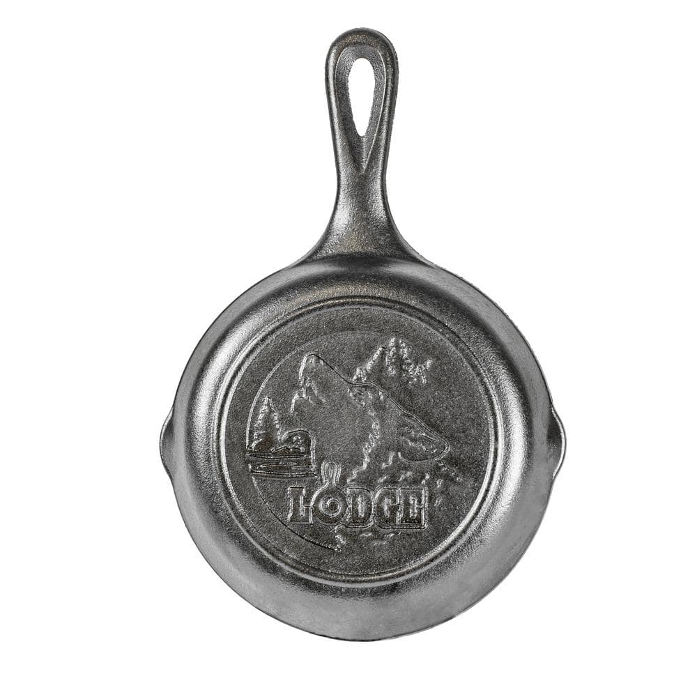 Wildlife Series 6.5 in. Cast Iron Wolf Skillet - Hercitys