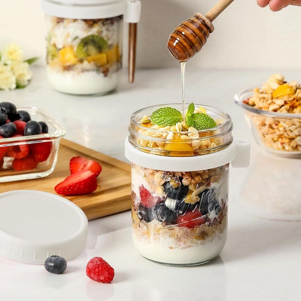 6 Pack Overnight Oats Containers with Lids and Spoons, 16 oz. Glass Mason Overnight Oats Jars in White - Hercitys