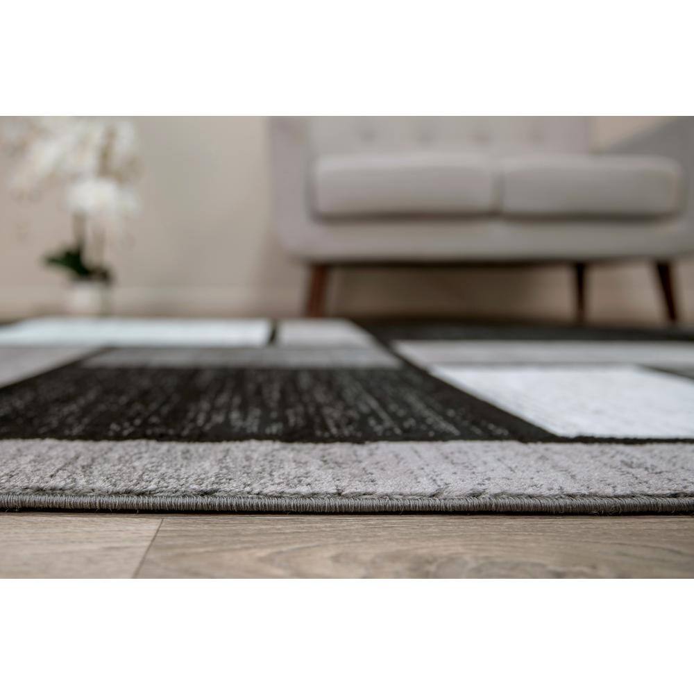 Contemporary Geometric Boxes Gray 5 ft. 3 in. x 7 ft. 3 in. Indoor Area Rug - Hercitys