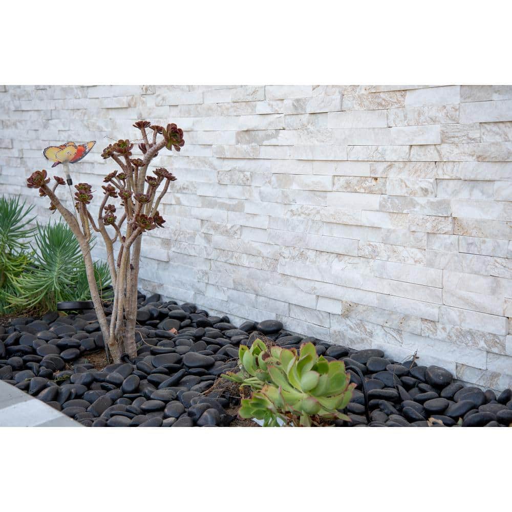 Polished Black 0.5 cu. ft . per Bag (1 in. to 2 in.) Bagged Landscape Pebbles (1 Bag/0.5 cu. ft.) - Hercitys