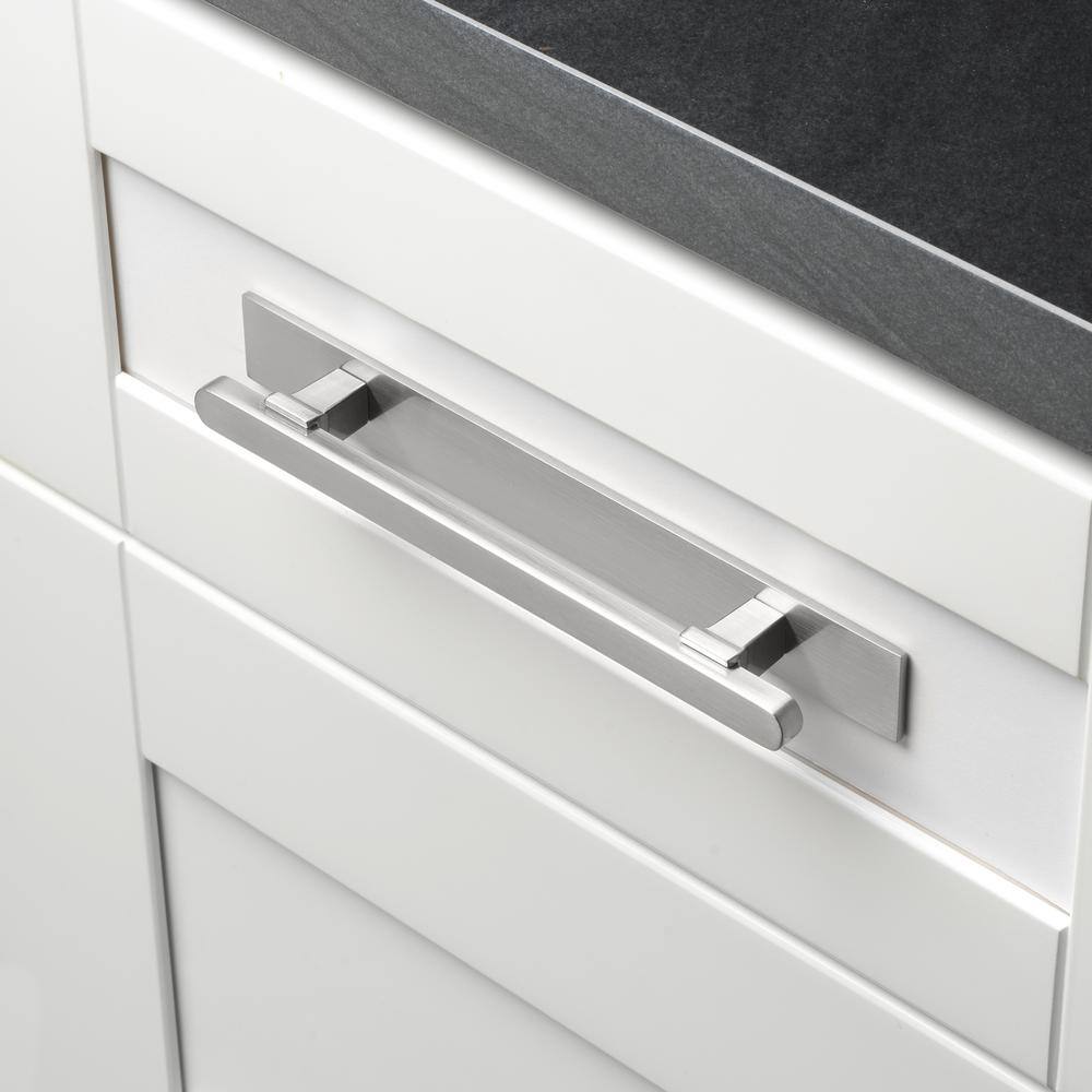 8-1/2 in. Squared Cabinet Backplate 6-1/4 in. Center to Center, 8342-128-SN - Hercitys