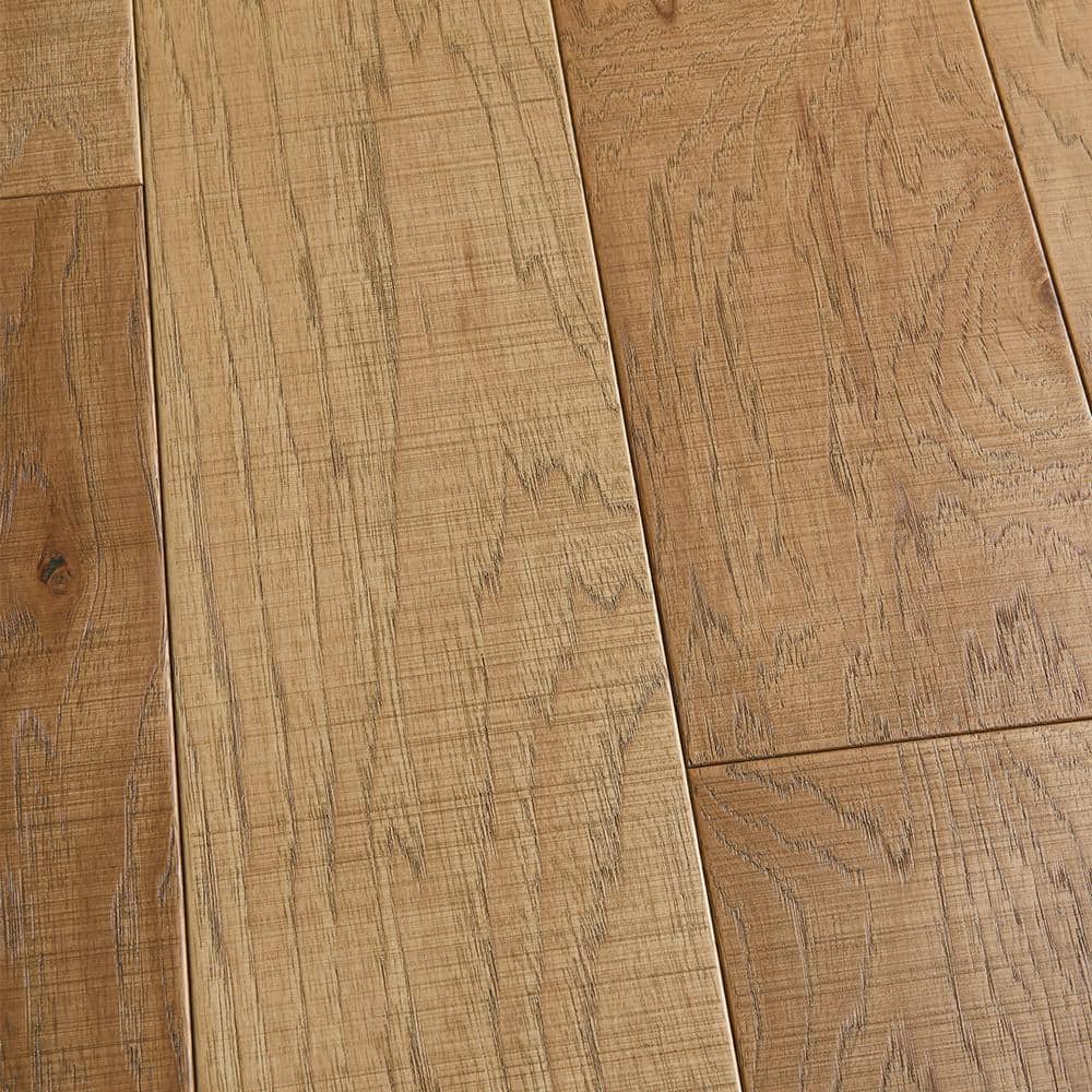 Bayside Hickory 3/8 in. T x 6.5 in. W Click Lock Wire Brushed Engineered Hardwood Flooring (23.6 sq. ft./case) - Hercitys