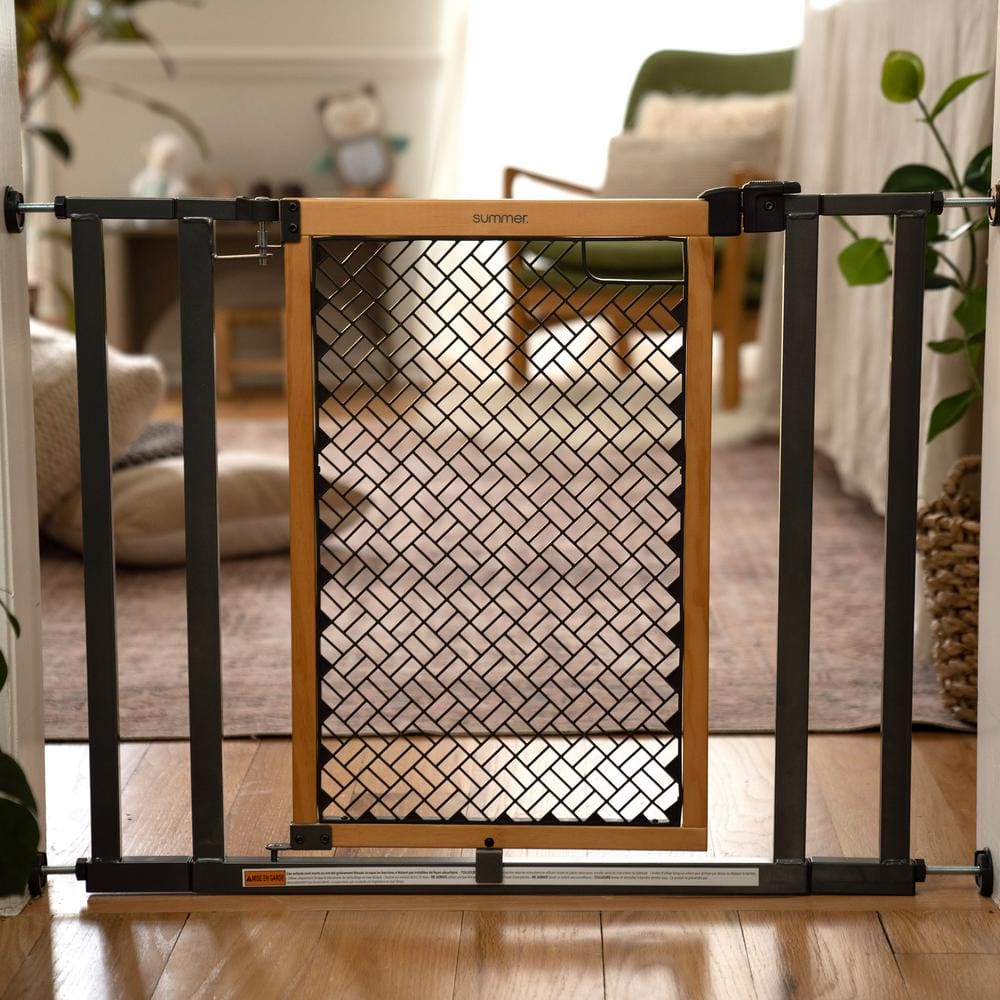 The Doorway 36S Series Safety Pet and Baby Gate, Pressure or Hardware Mounted, 26 in. Tall - Hercitys