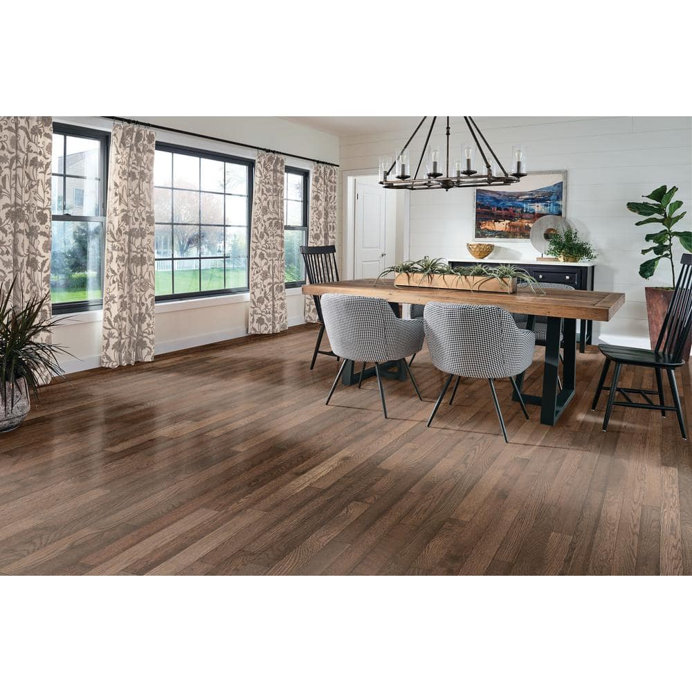 Plano Mocha Oak 3/4 in. T x 2-1/4 in. W Smooth Solid Hardwood Flooring (20 sq.ft./ctn) - Hercitys