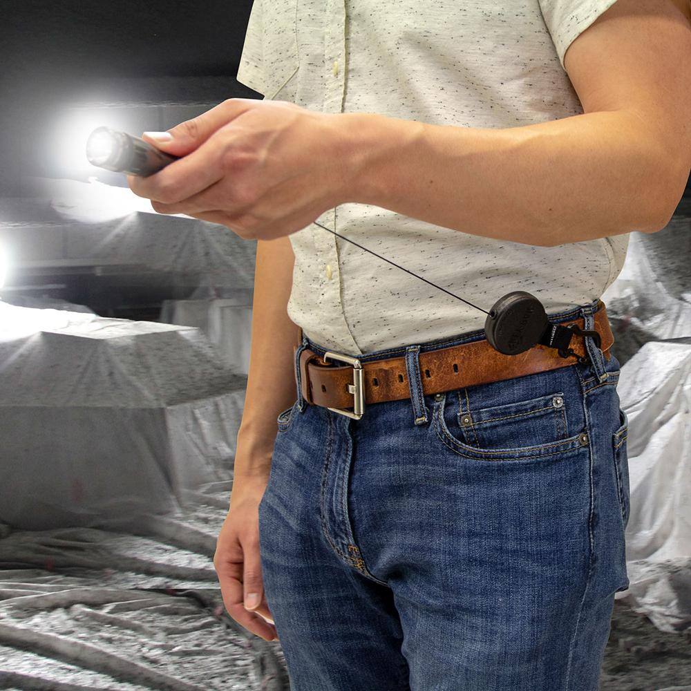 SECURIT XD Retractable Keychain with 28 in. Retractable Cord, 20 oz. Retraction, Carabiner, Split Ring, Black - Hercitys