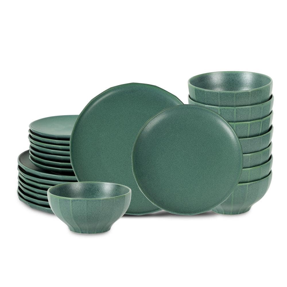 Rio 24-Piece Green Stoneware Dinnerware Set (Service for 8) - Hercitys