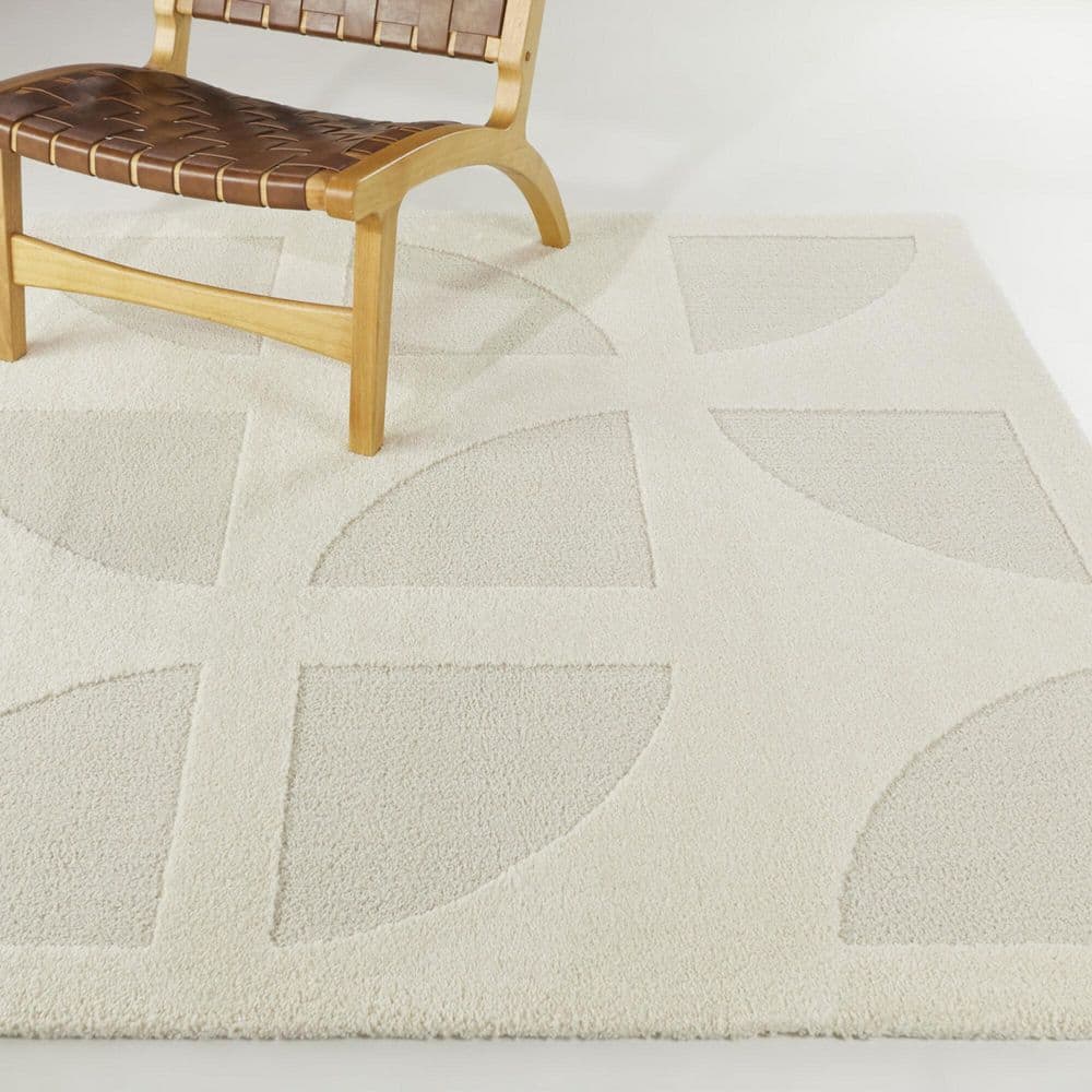 Merrill Cream 5 ft. 3 in. x 7 ft. Geometric Area Rug - Hercitys