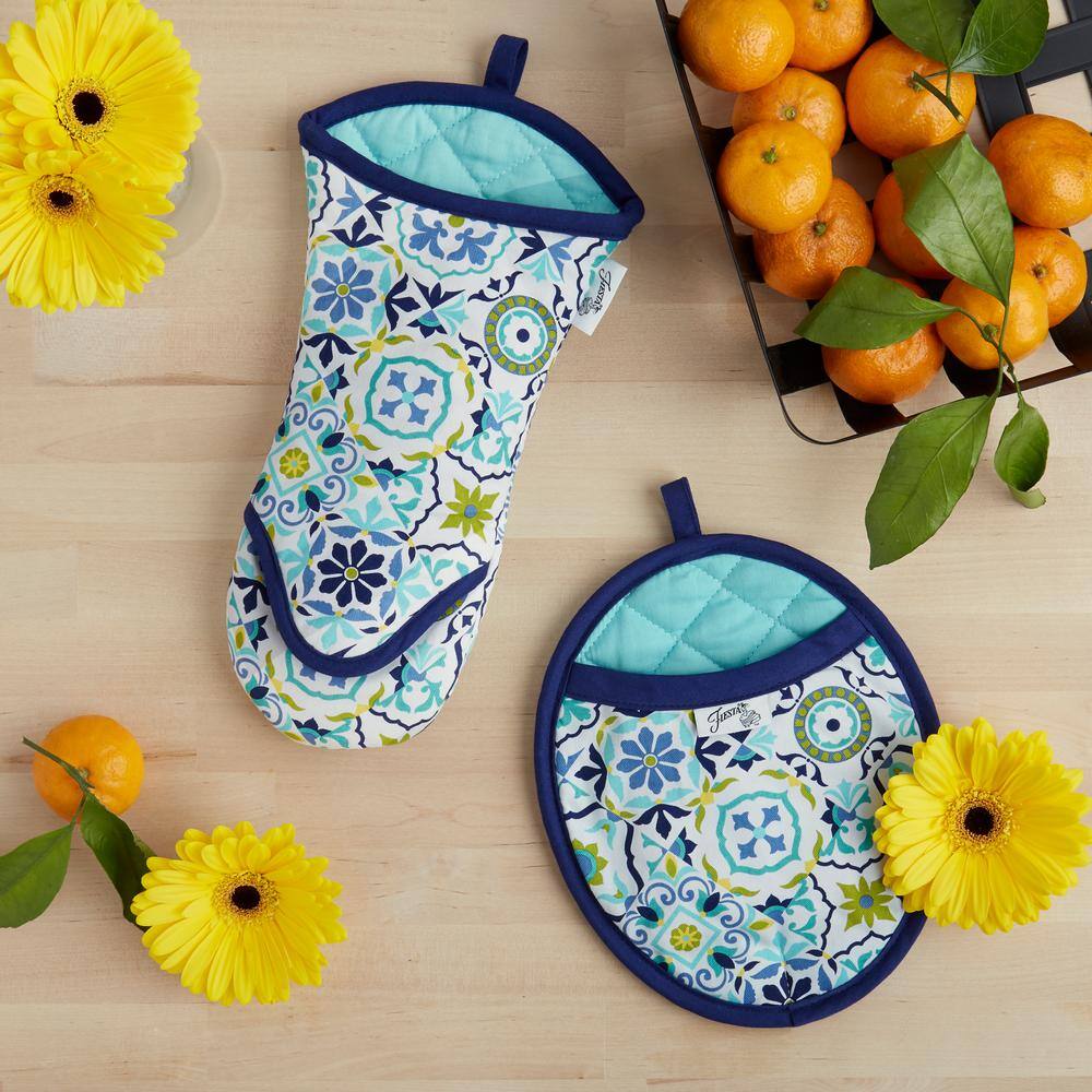 Worn Tiles Cotton Blue Multicolor Oven Mitt and Pot Holder Set (2-Pack) - Hercitys
