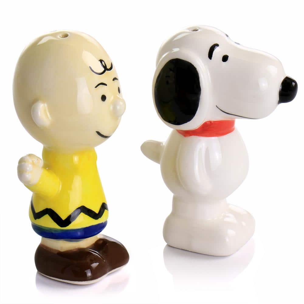 Peanuts Classical Pals Charlie Brown and Snoopy Figurine Salt and Pepper Shaker Set - Hercitys