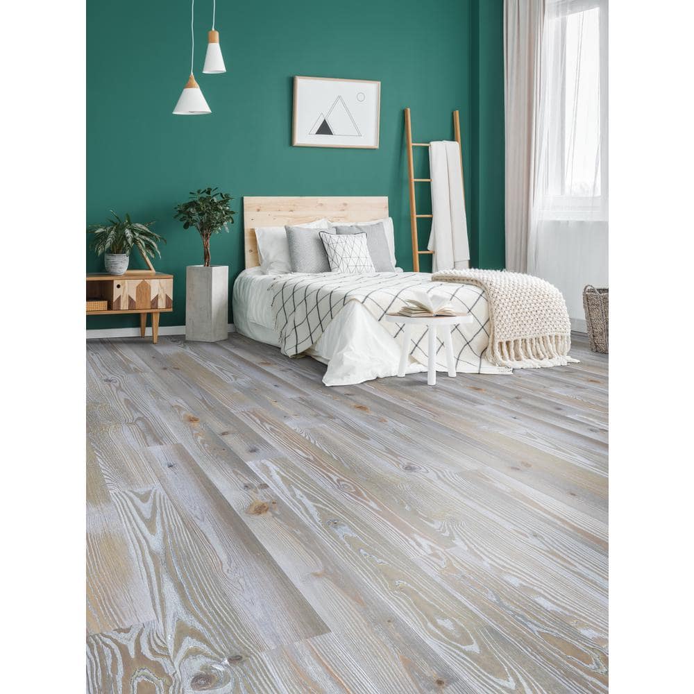 Antiqued Cloud Gray Pine 3/4 in. Thick x 5-1/8 in. Wide x Random Length Solid Hardwood Flooring (23.3 sq. ft. / case) - Hercitys