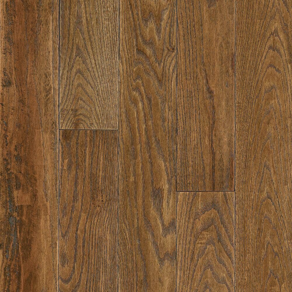 American Vintage Wilderness Trek Red Oak 3/4 in. T x 5 in. W Scraped Solid Hardwood Flooring (23.5 sq.ft./ctn) - Hercitys