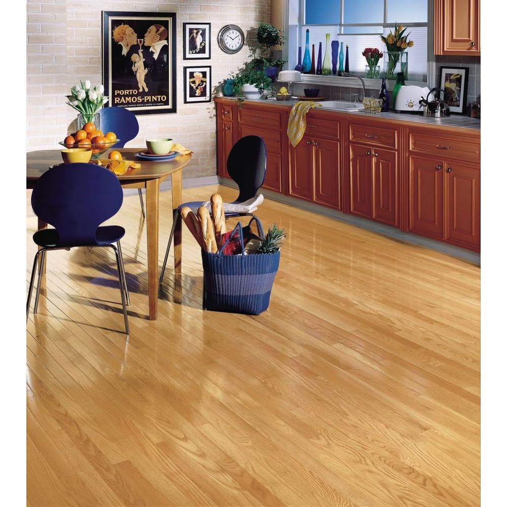American Originals Natural Oak 3/8 in. T x 5 in. W T+G Smooth Engineered Hardwood Flooring (22 sq.ft./ctn) - Hercitys