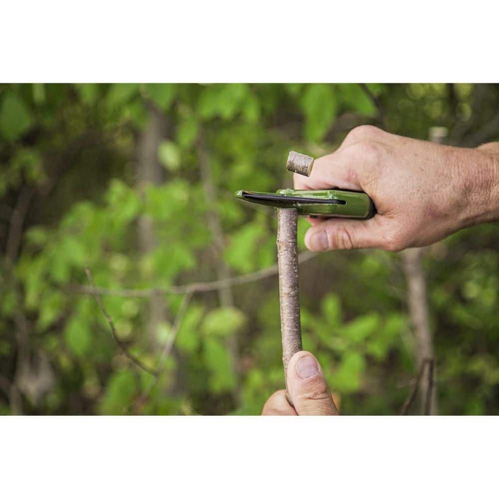 8.26 in. Ratcheting Pruning Shears featuring SK-5 High Carbon Steel Blade for Clean Cuts up to 1.5 in Thick Branches - Hercitys