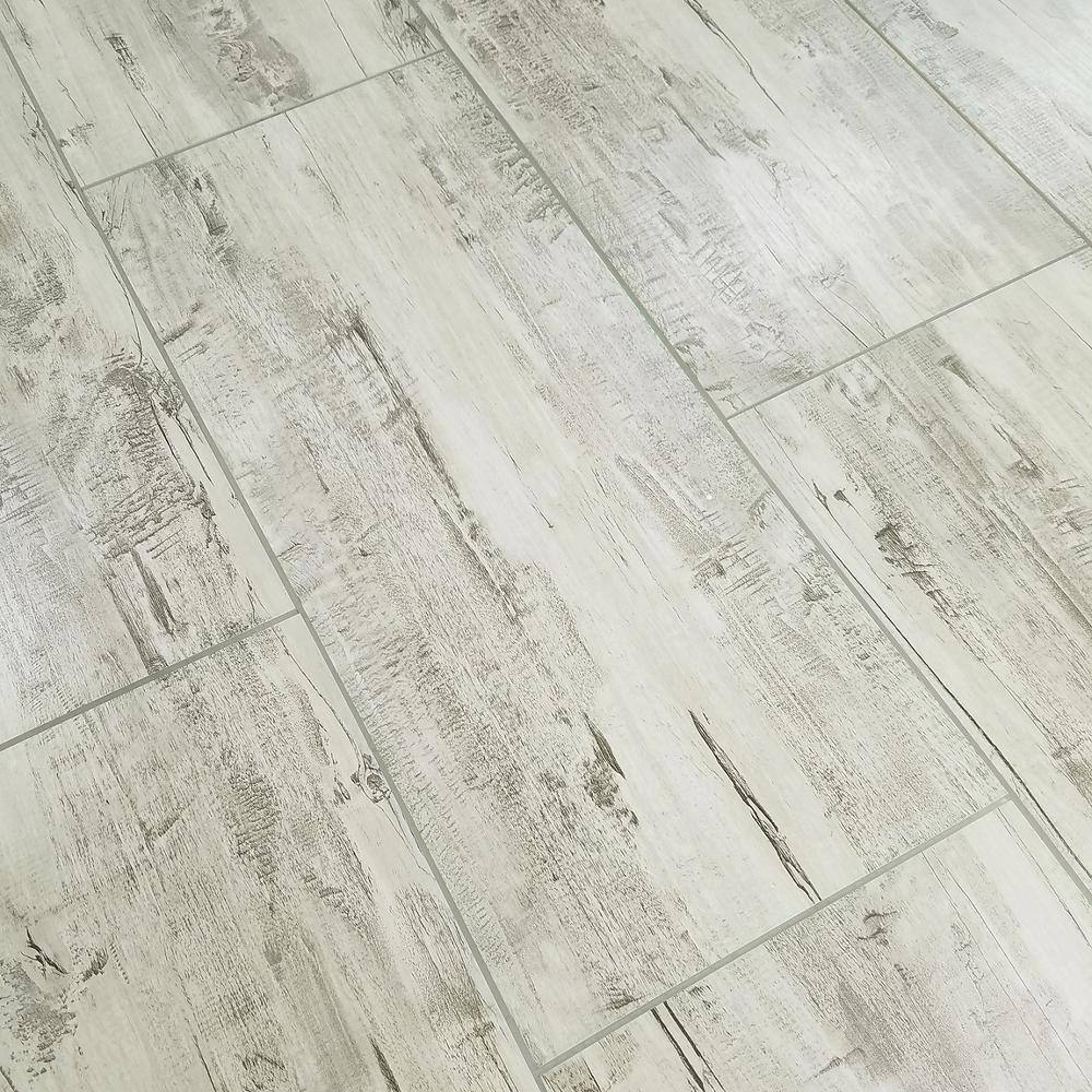 Nature Gray 7 in. x 16 in. Wood Look Large Format Glass Subway Wall Tile (4.66 sq. ft./Case) - Hercitys