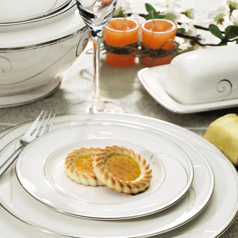 Platinum Wave 6.75 in. (Platinum) Porcelain Bread and Butter/Appetizer Plates, (Set of 4) - Hercitys