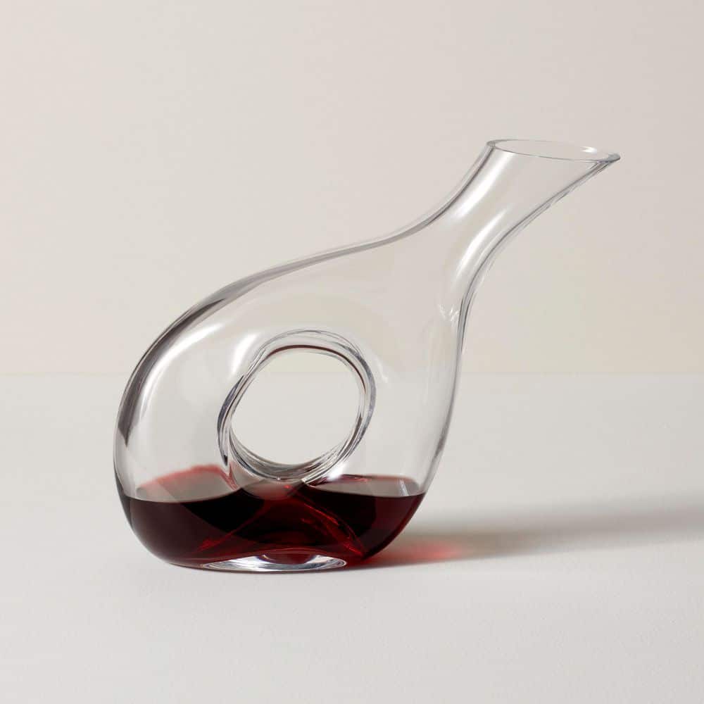 TUSCANY CLS EUROPEAN GLASS PIERCED DECANTER 1.5 qt. - Hercitys
