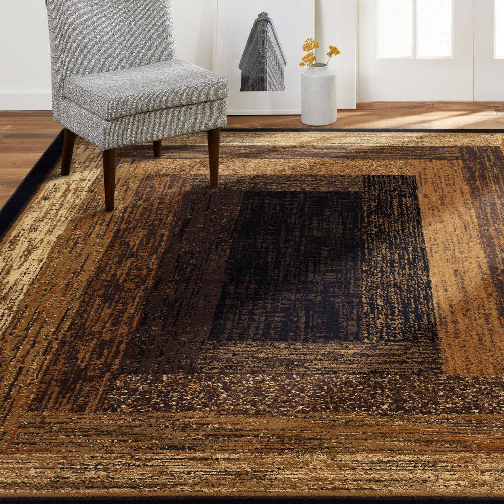 Royalty Vega Black/Beige 5 ft. x 7 ft. Geometric Area Rug - Hercitys