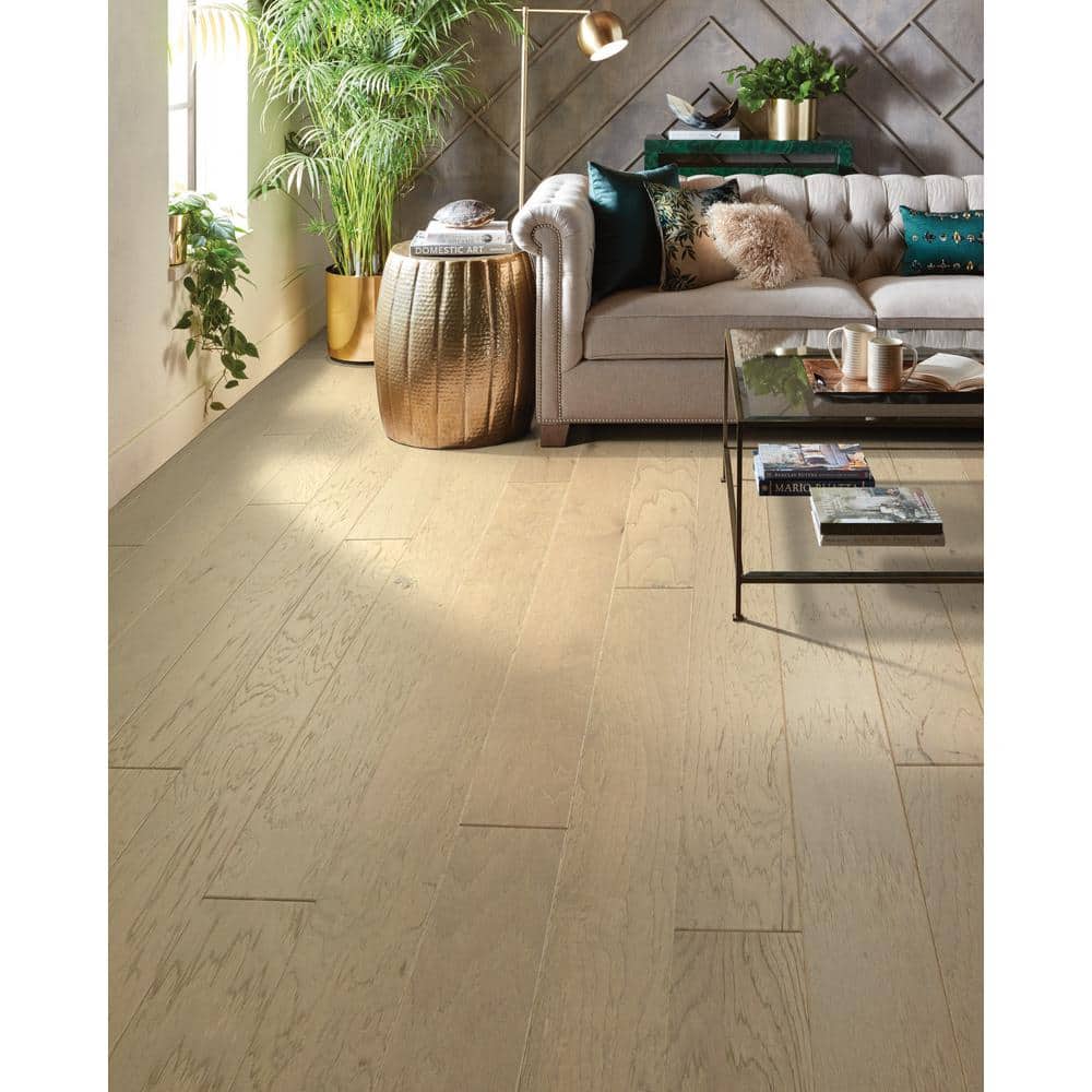 Hampshire Sandbar Hickory 3/8 in. T X 6.3 in. W Tongue and Groove Engineered Hardwood Flooring (30.48 sq.ft./case) - Hercitys