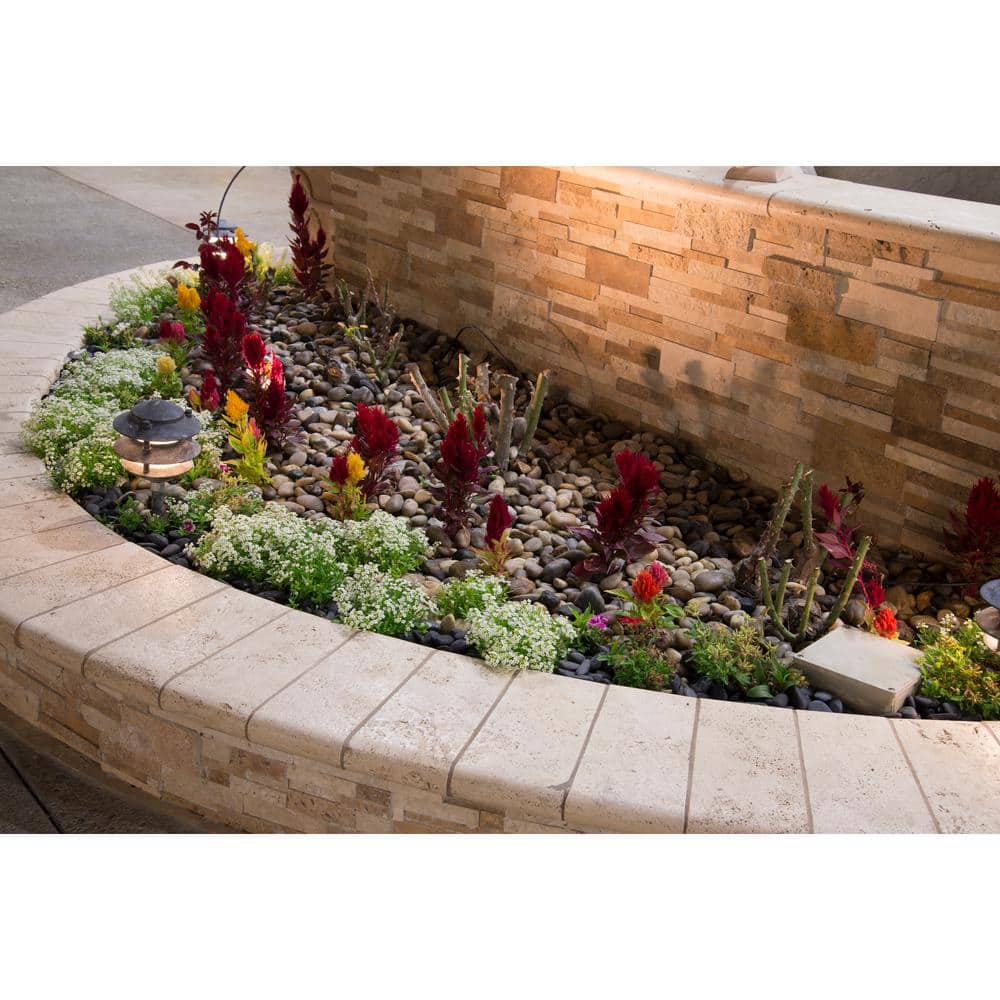 Mixed Polished 0.5 cu. ft. per Bag (0.75 in. to 1.25 in.) Bagged Landscape Pebbles (1 Bag/0.5 cu. ft.) - Hercitys