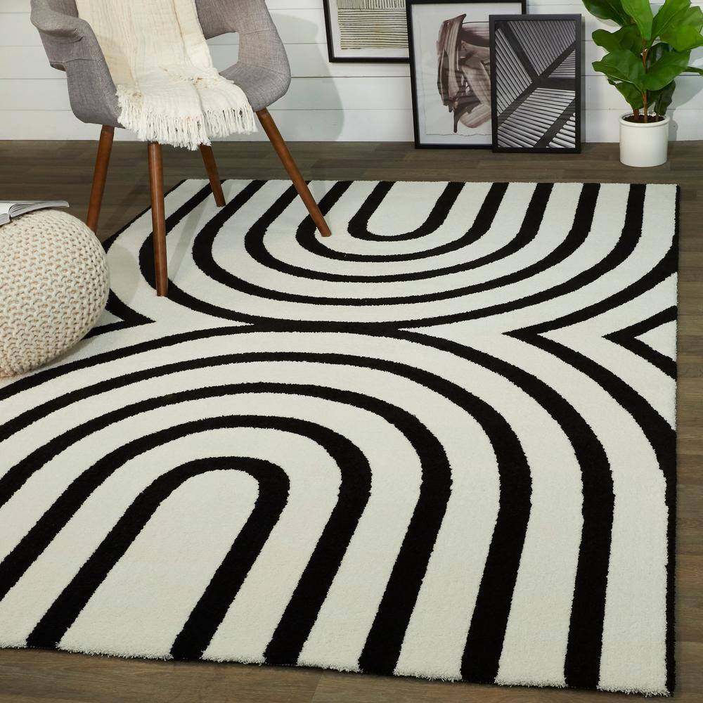 Thompson White 5 ft. x 7 ft. Contemporary Area Rug - Hercitys
