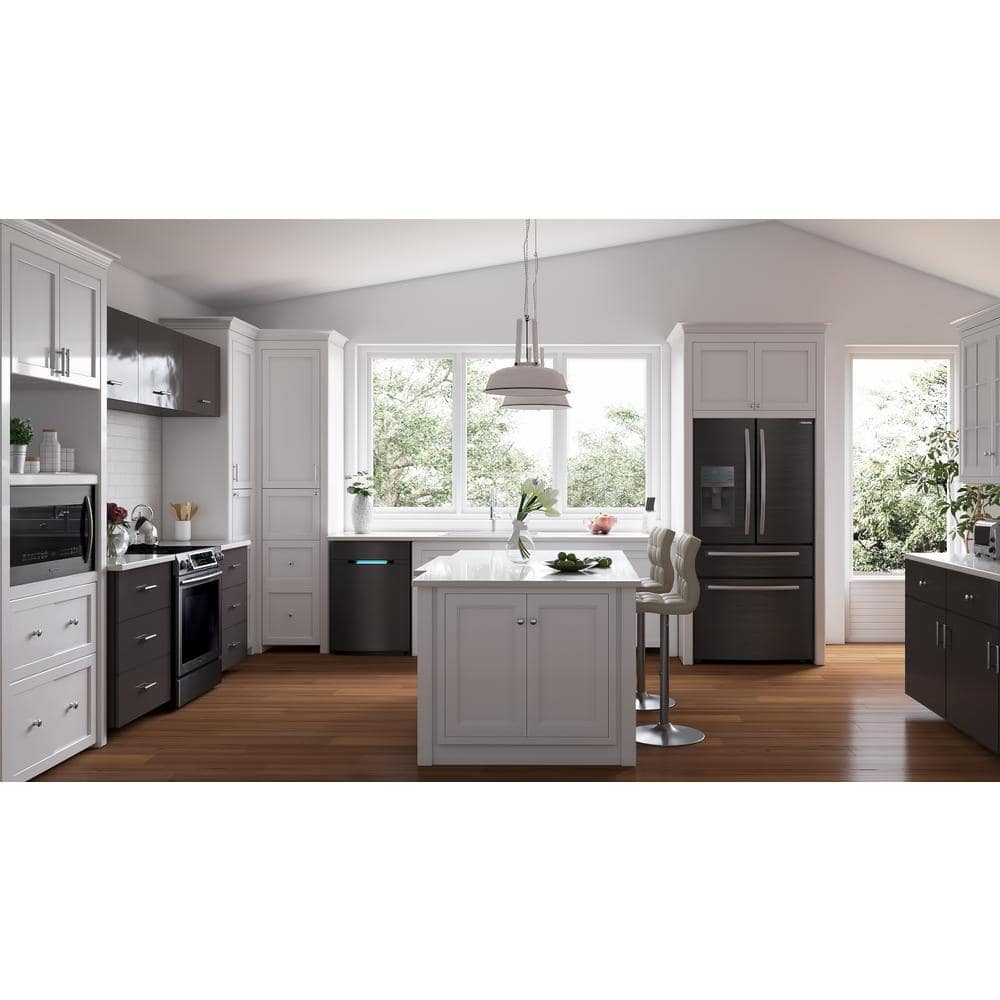 American Treasure Plymouth Brown Hickory 3/4 in. T x 3-1/4 in. W Smooth Solid Hardwood Flooring (22 sq.ft./ctn) - Hercitys