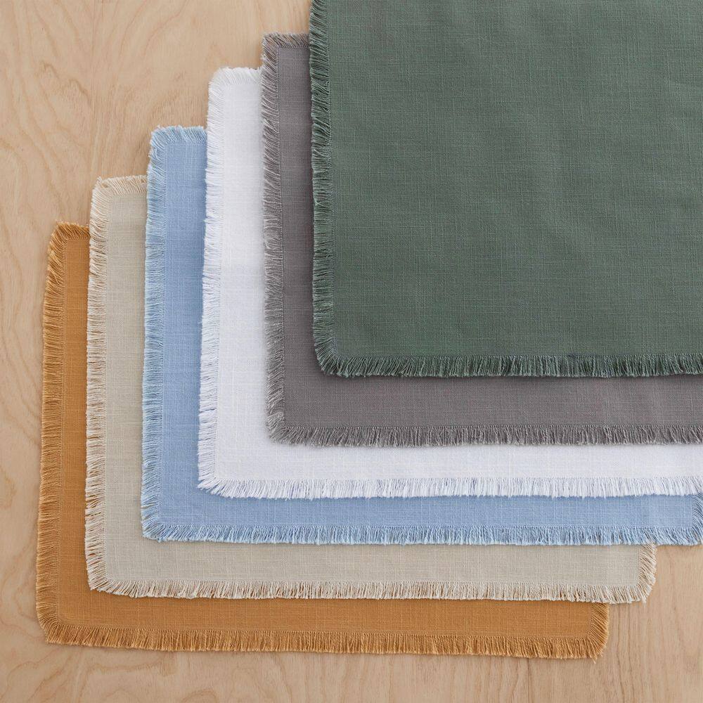 Company Cotton Solid Fringe 20 in. x 14 in. White Placemat (Set of 4) - Hercitys