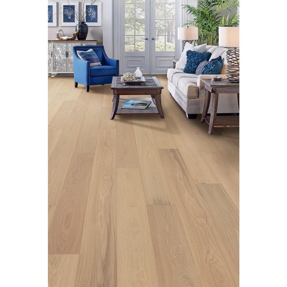Dormer White Oak 9/16 in. T x 8.66 in. W Water Resistant Engineered Hardwood Flooring (31.25 sq. ft./Case) - Hercitys