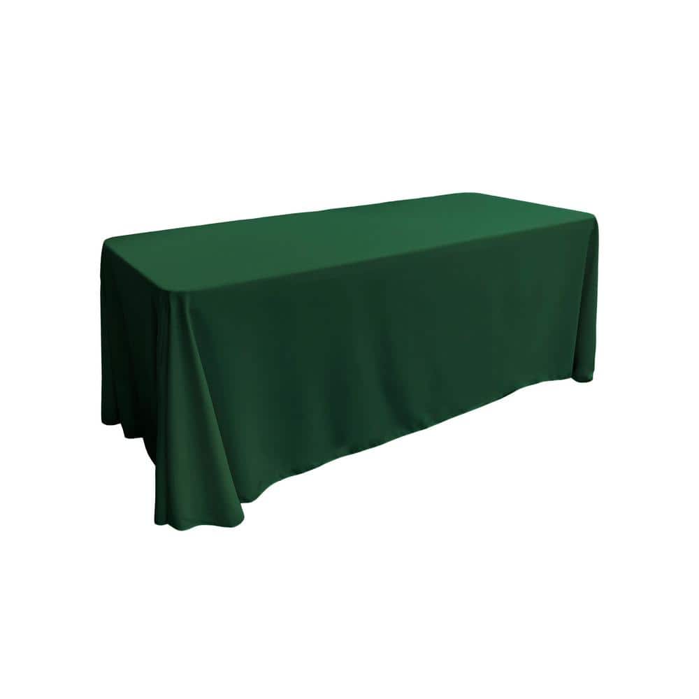 90 in. x 132 in. Hunter Green Solid Polyester Poplin Rectangular Tablecloth - Hercitys