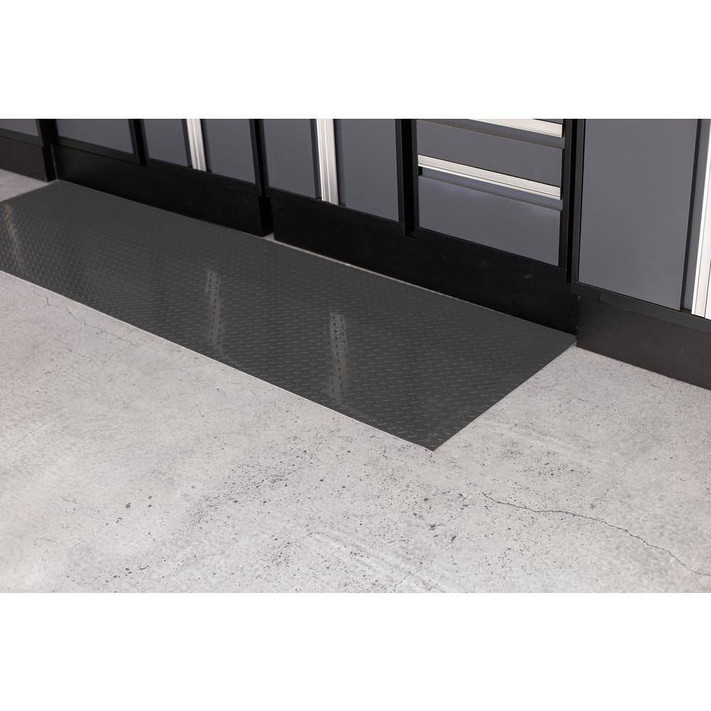 Diamond Tread 27 in. W x 96 in. L Slate Grey Commercial Grade Vinyl Performance Garage Flooring Runner - Hercitys