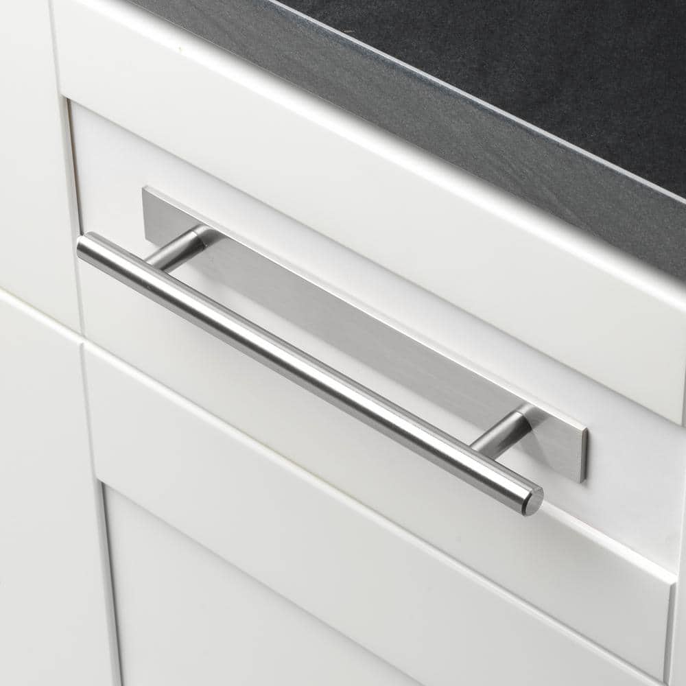 9 in. Squared Cabinet Backplate 6-1/4 in. Center to Center, 9342-160-SN - Hercitys