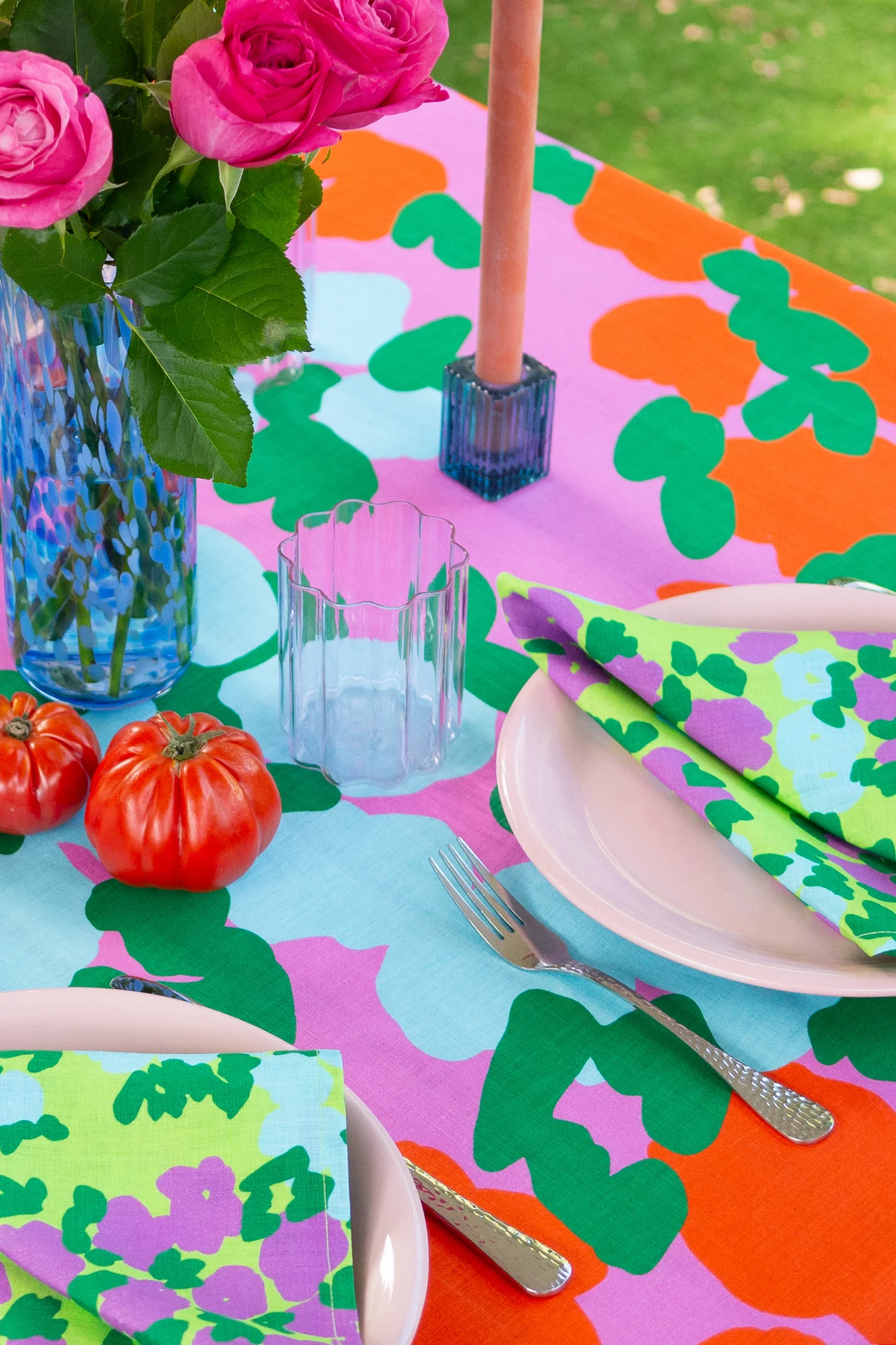 LINEN TABLECLOTH  - ROSEBUD - Hercitys